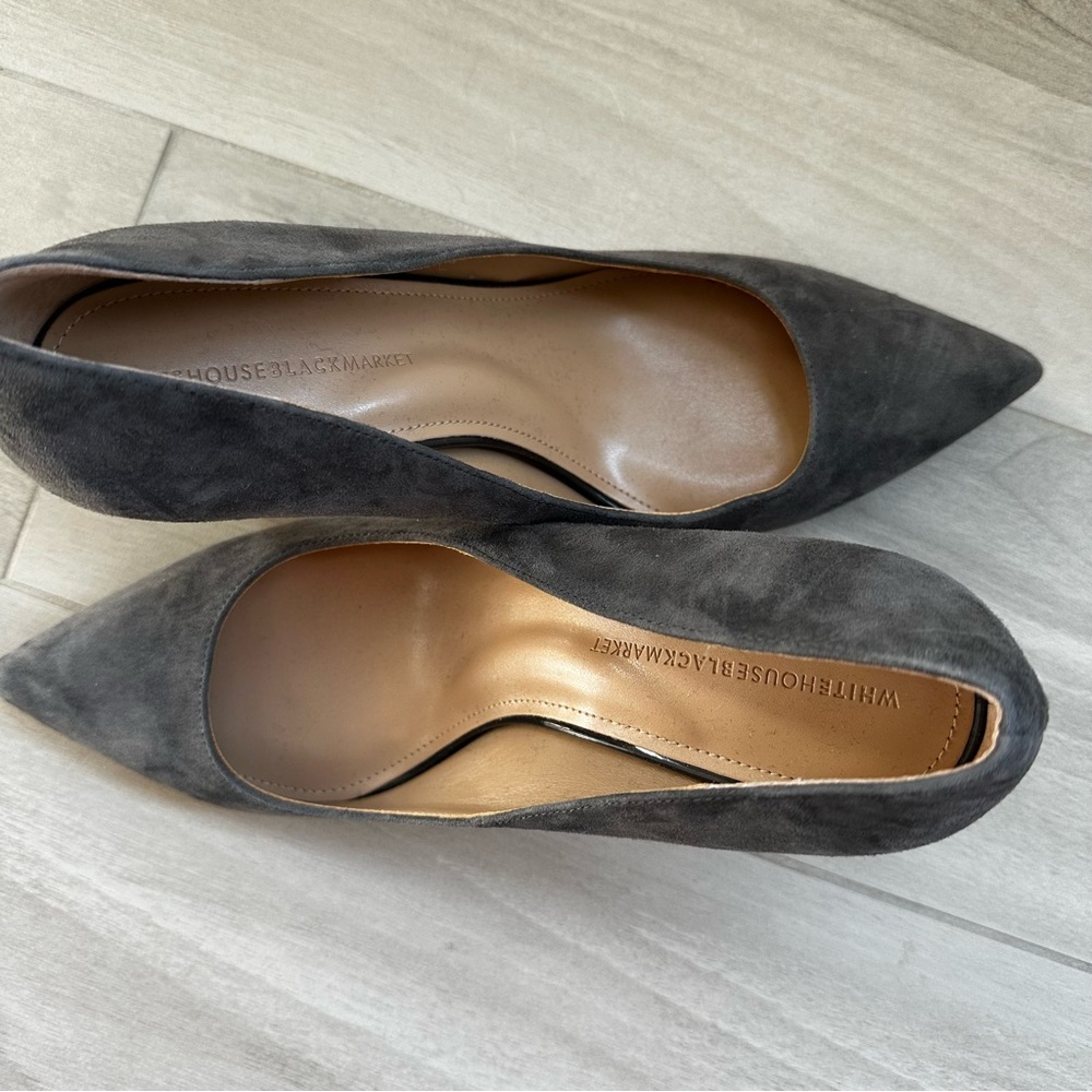 Gray Suede Pumps 7.5 - Picture 2 of 3